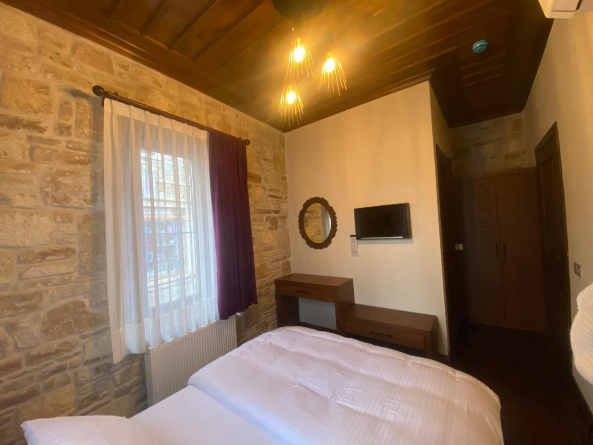 Dionysos 1789 Boutique Hotel Foca Εξωτερικό φωτογραφία