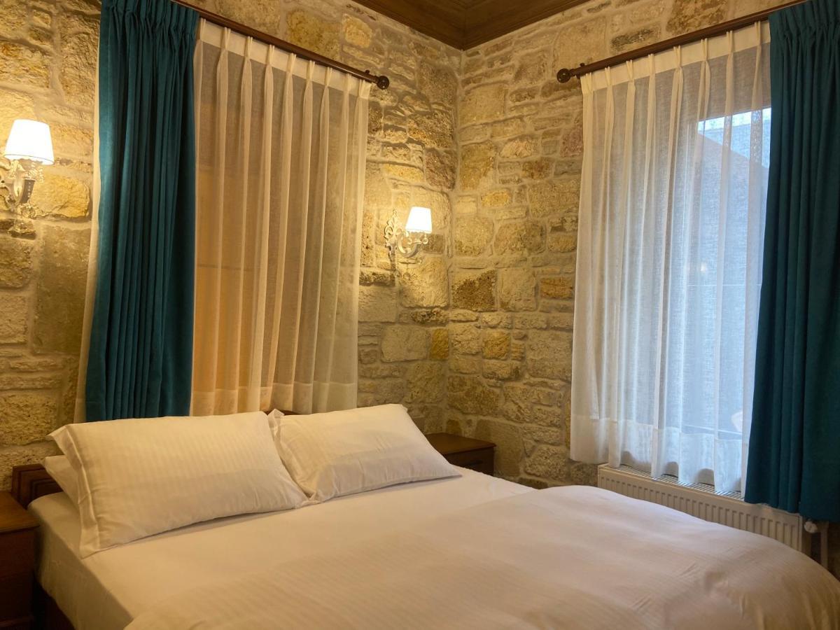 Dionysos 1789 Boutique Hotel Foca Εξωτερικό φωτογραφία