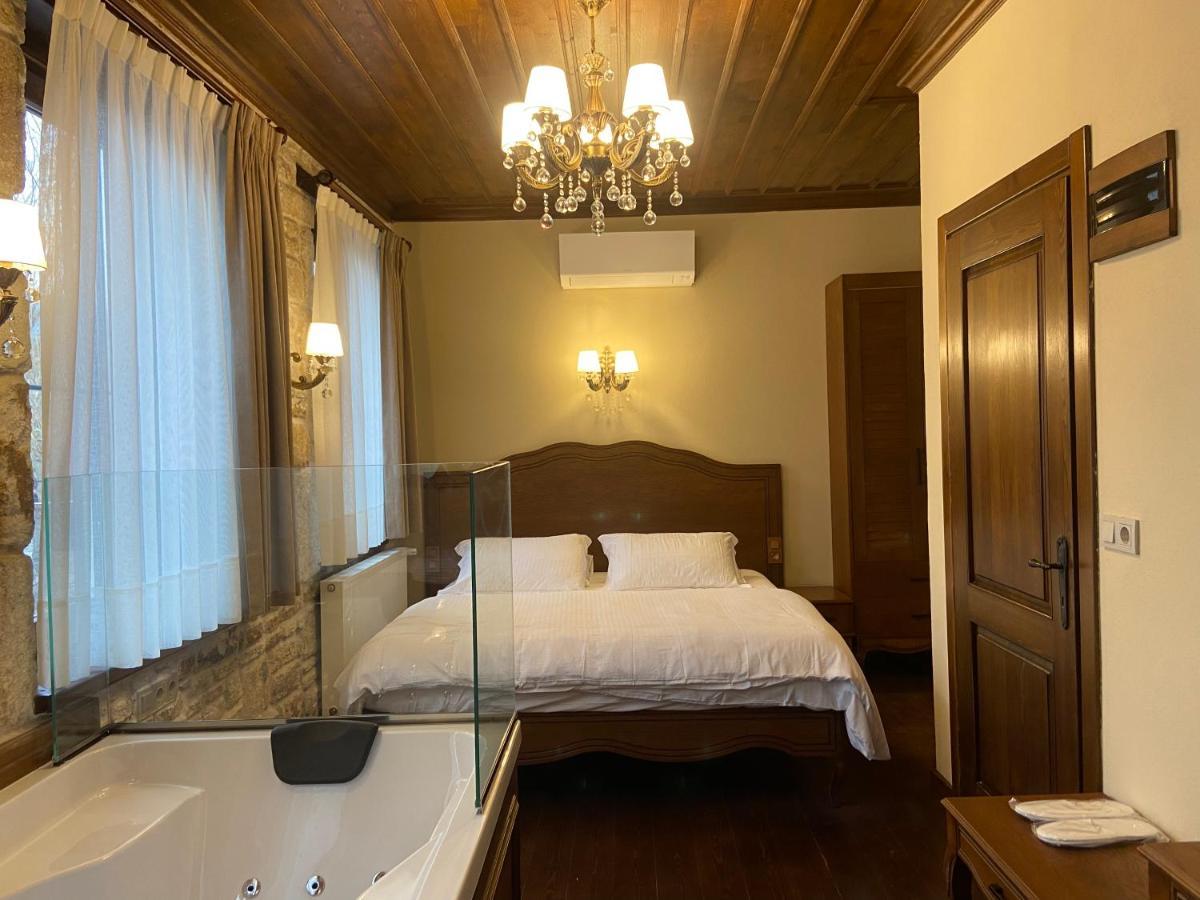 Dionysos 1789 Boutique Hotel Foca Εξωτερικό φωτογραφία